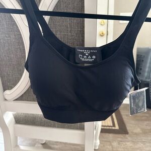 Women's Black Seamless Sports Bralette